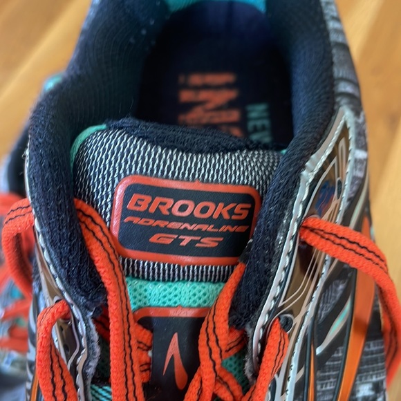 Brooks Adrenaline GTS 15 'New York City Marathon' (2014) Women’s 9 - Picture 3 of 8